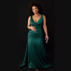 Galina Signature Stretch Satin Ruched Mermaid Dress, Emerald, Sz 4